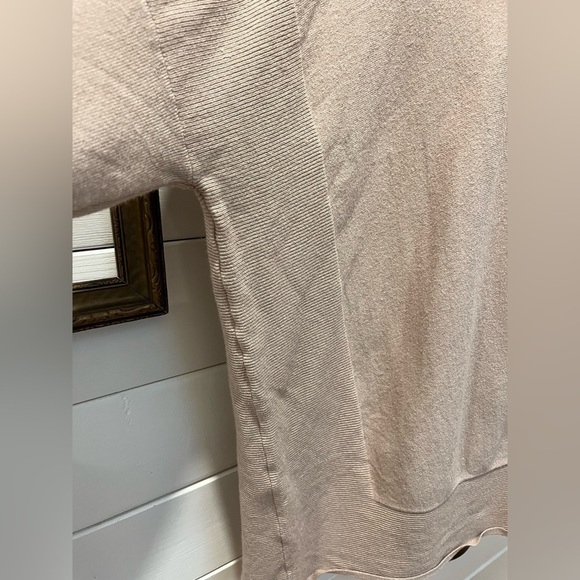 📍UCHUU Oversized Knit Sweater - Taupe (Size S/M) - Picture 9 of 14